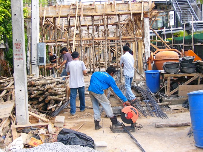 Ao Nang construction